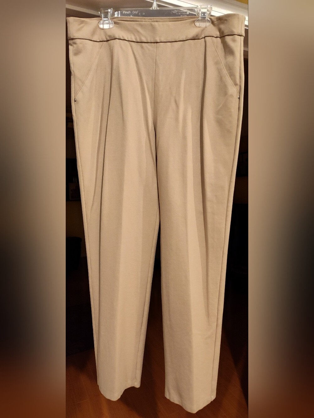 Women's Straight-Leg Dress Pull On Pants in Beige